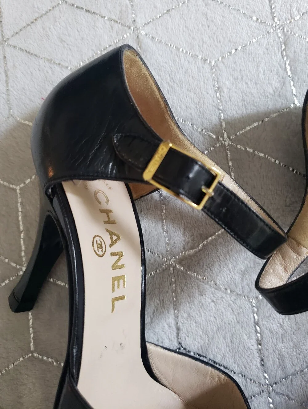 CHANEL | Womens Leather D'Orsay Pumps
